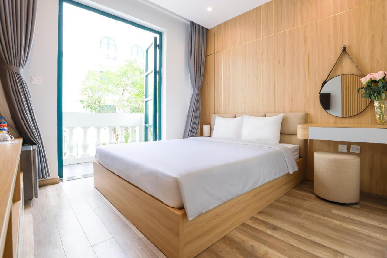 Golden Dragon Hotel Phú Quý Zewnętrze zdjęcie